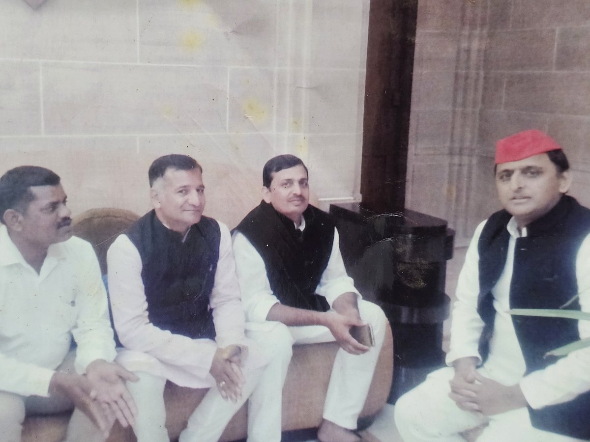 जननायक श्री अखिलेश जी यादव सांसद व पूर्व मुख्यमंत्री को जन्म दिन की ढेरों हार्दिक शुभकामना
यादव कुमार सोनी,राजस्थान प्रदेश सचिव जोधपुर 7976021840