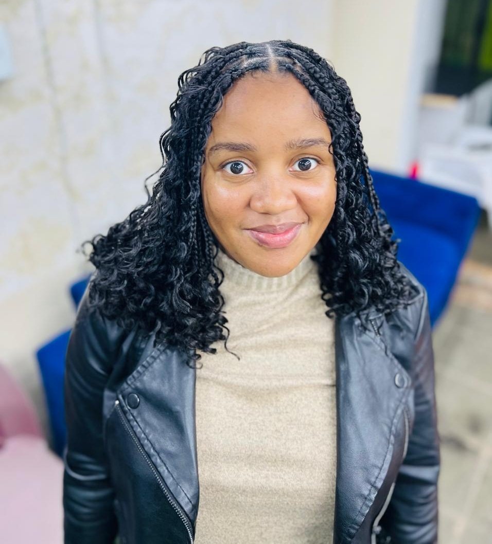 MetjahTebogo's tweet image. Kopa 200 retweets and likes on my pinned tweet ♥️😂