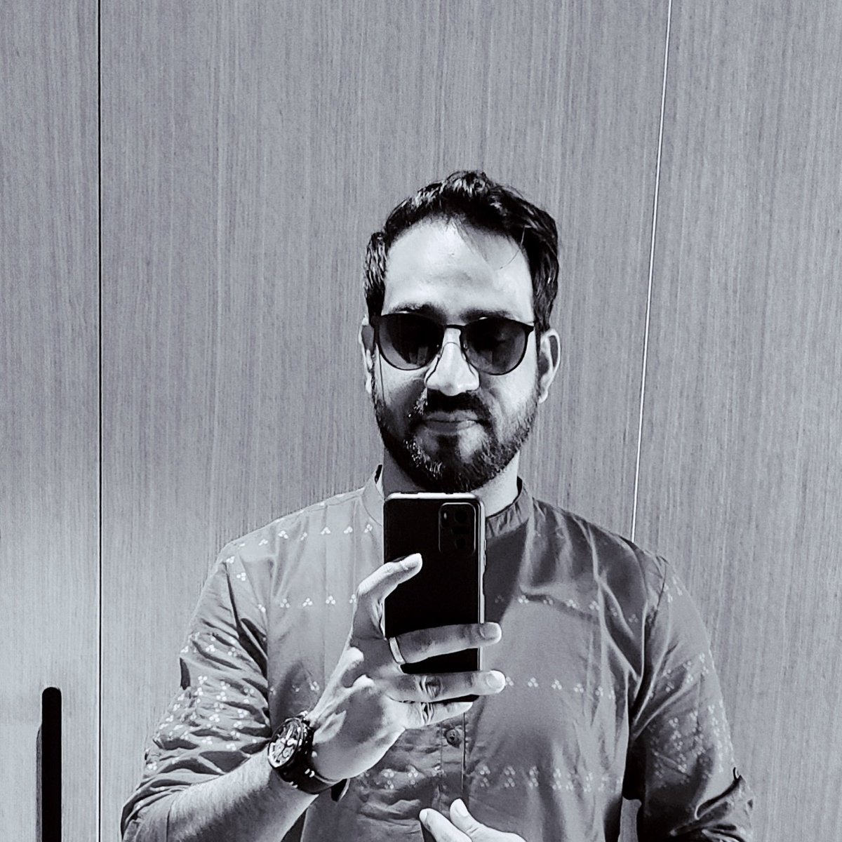 t_parimal's tweet photo. #NewProfilePic https://t.co/I9TbhpA6d4