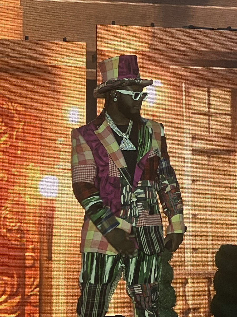 bluee ✨ tweet media