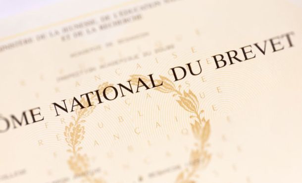 UDSP 14 (@udsp14) on Twitter photo #DNB2024 | 🤞🏻 Bon courage aux adolescents, garçons et filles, convoqués aux épreuves écrites du diplôme national du brevet (#DNB) lundi 1er et mardi 2 juillet 2024💪🏻
<a href="/SDIS14/">SDIS 14</a> <a href="/Pompiers_Ouest/">GUDSO</a> <a href="/PompiersFR/">Pompiers de France</a> <a href="/Prefet14/">Préfet du Calvados</a> <a href="/CalvadosDep/">( parti sur Bluesky) Calvados Département🍏🌊</a> #DNB2024 | 🤞🏻 Bon courage aux adolescents, garçons et filles, convoqués aux épreuves écrites du diplôme national du brevet (#DNB) lundi 1er et mardi 2 juillet 2024💪🏻
<a href="/SDIS14/">SDIS 14</a> <a href="/Pompiers_Ouest/">GUDSO</a> <a href="/PompiersFR/">Pompiers de France</a> <a href="/Prefet14/">Préfet du Calvados</a> <a href="/CalvadosDep/">( parti sur Bluesky) Calvados Département🍏🌊</a>