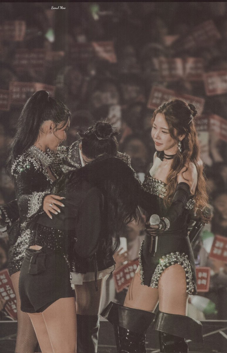 wheein_shi's tweet photo. here again 😭 https://t.co/qjYFyIrtOa
