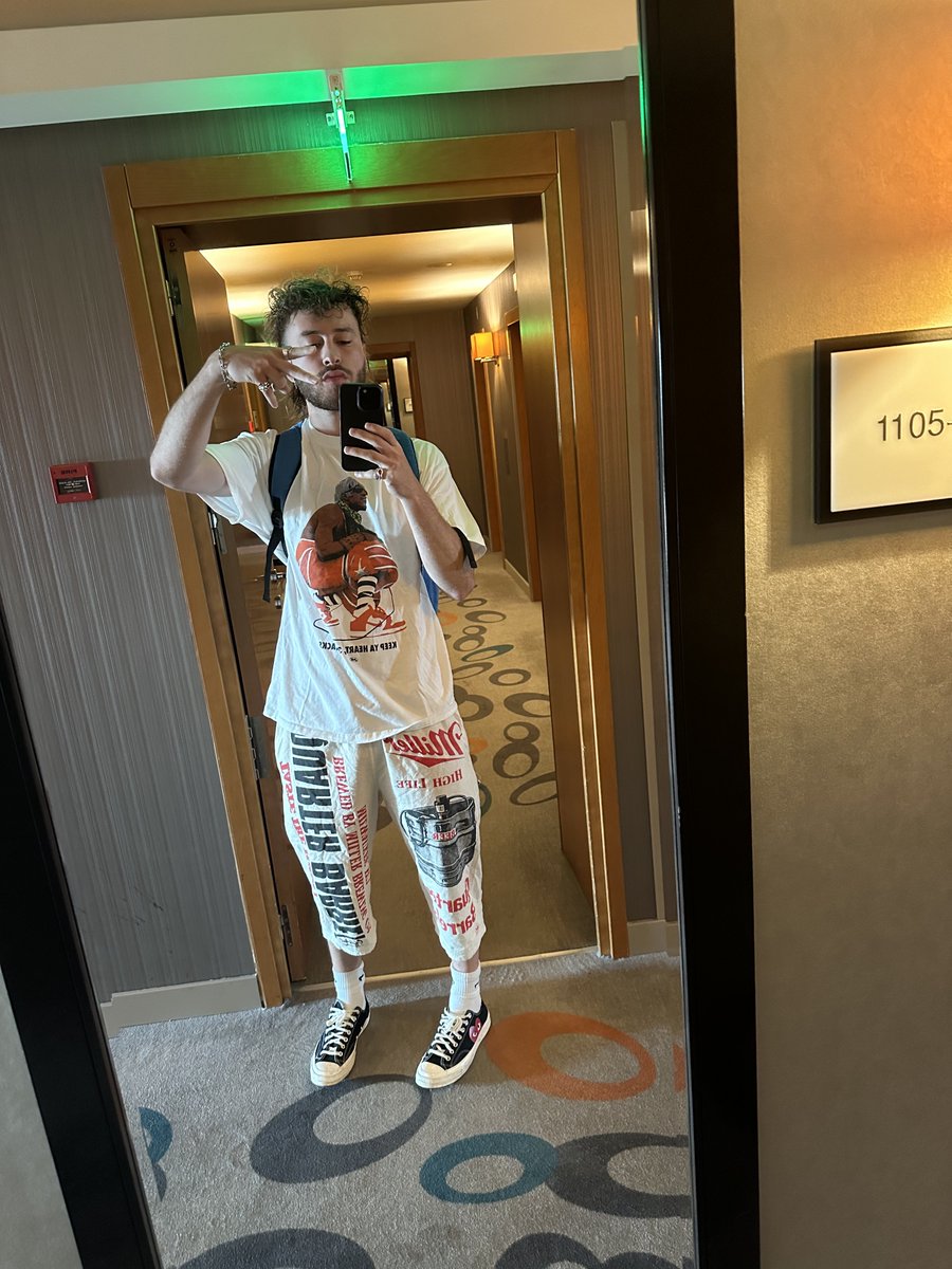 threadguy tweet media