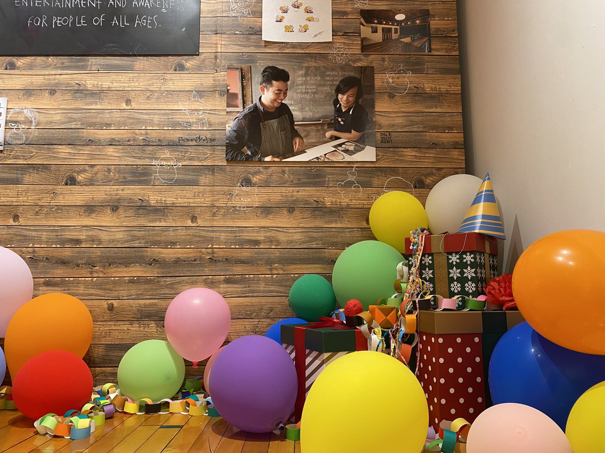 dwarf_PM's tweet image. ほぼ日曜日にて開催中の
【トンコハウス10周年おめでとう！展】に
お邪魔してきました🎂

全てを堪能するには時間が足りなかった…😭

しっかり時間を確保してご来場することをオススメします！！

#PM2号