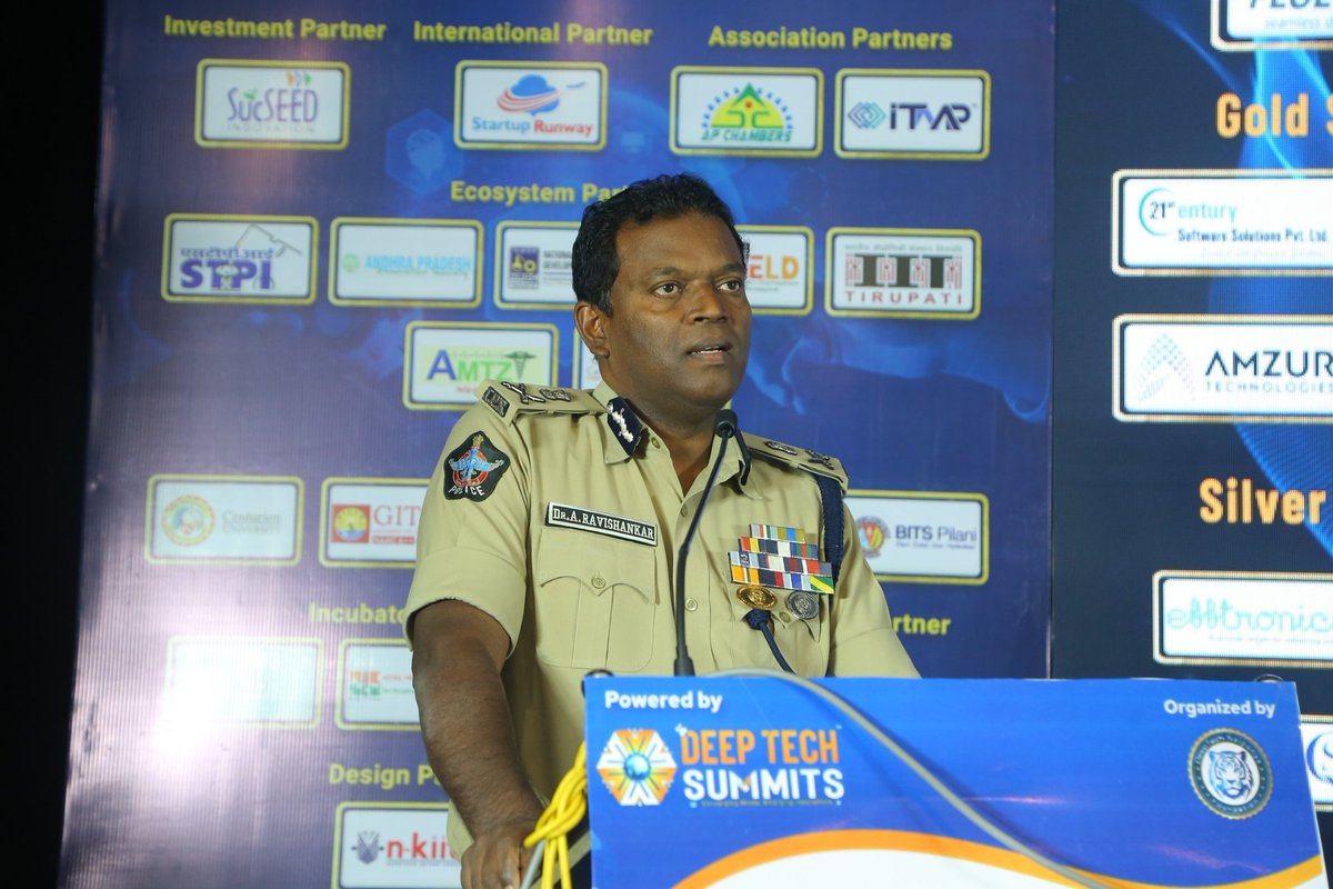 nimaisoft's tweet photo. #Congratulations to the new #CID Chief, Dr. Ravi Shankar Ayyannar IPS. It has been a great learning experience for our #Nimaisoft team to work with such a #visionary leader.

Under his guidance, we added modules like #ERCM, Eagle Views, Fuel Track, #IMS, #ANPR, and many more https://t.co/r8rUSTGjja
