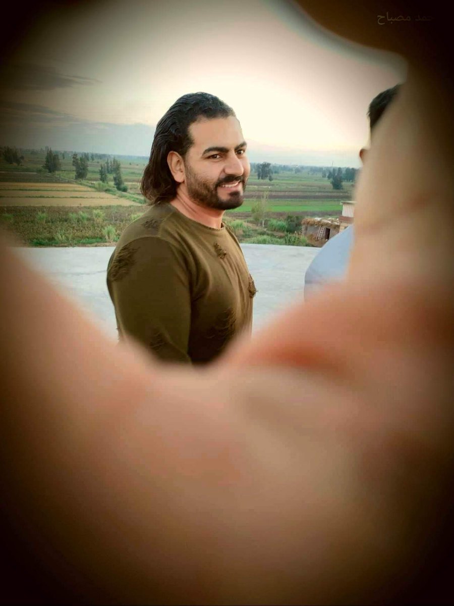 هفضل جدع طول ماا فيا نفس ولا عمرى هنسا اصلى ولا عمرى هقل باصلى سابت على المبداا.