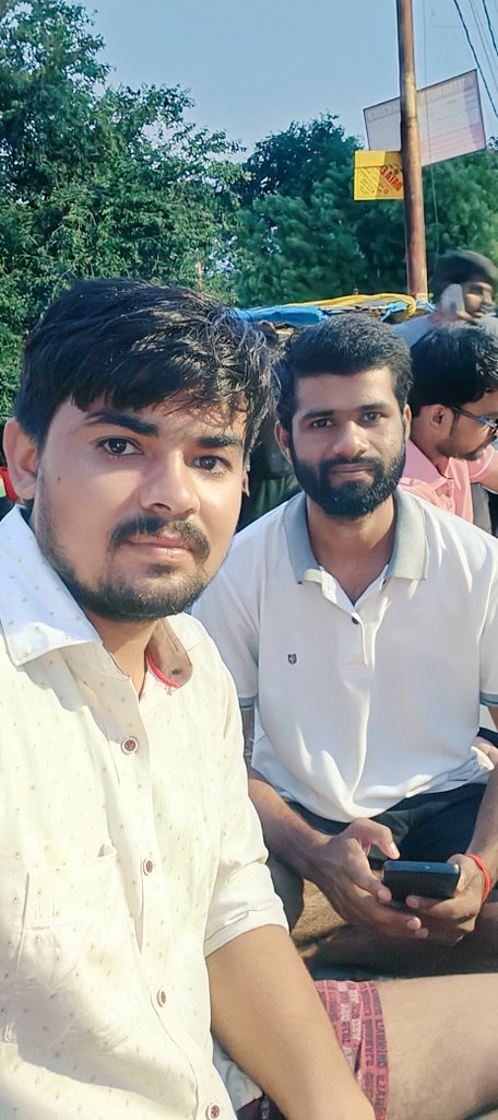 Gyanend55140120's tweet image. बारिश के बाद थोड़ा सुकून..🌄🌧️🤍
#prayagraj #sukoon #frds #ForeverGrateful #happy