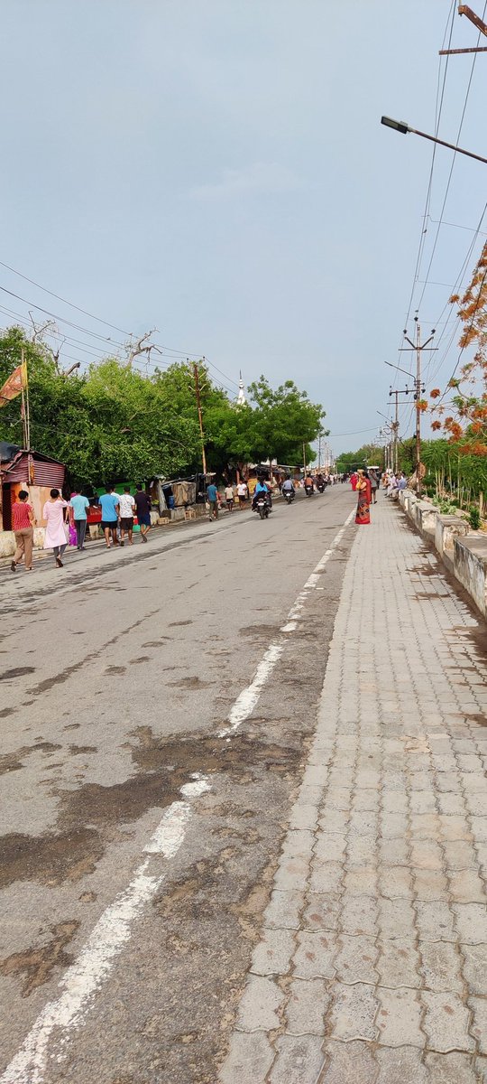 Gyanend55140120's tweet image. बारिश के बाद थोड़ा सुकून..🌄🌧️🤍
#prayagraj #sukoon #frds #ForeverGrateful #happy