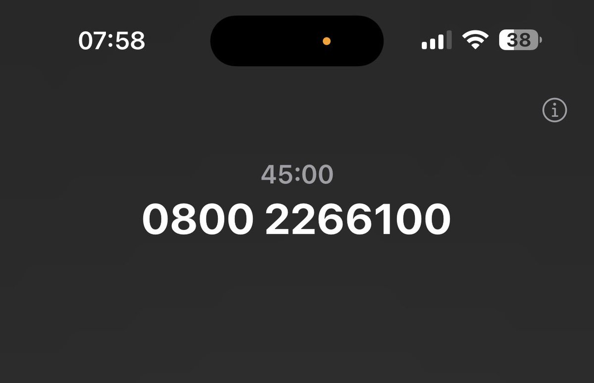 mauidelax's tweet photo. @Telekom_hilft das ist doch nen Witz kann bis zu 9 Minuten dauern und nach 45 min ist immer noch niemand üam Telefon 🤬🤬🤬🤬 https://t.co/neFFXfVcoN