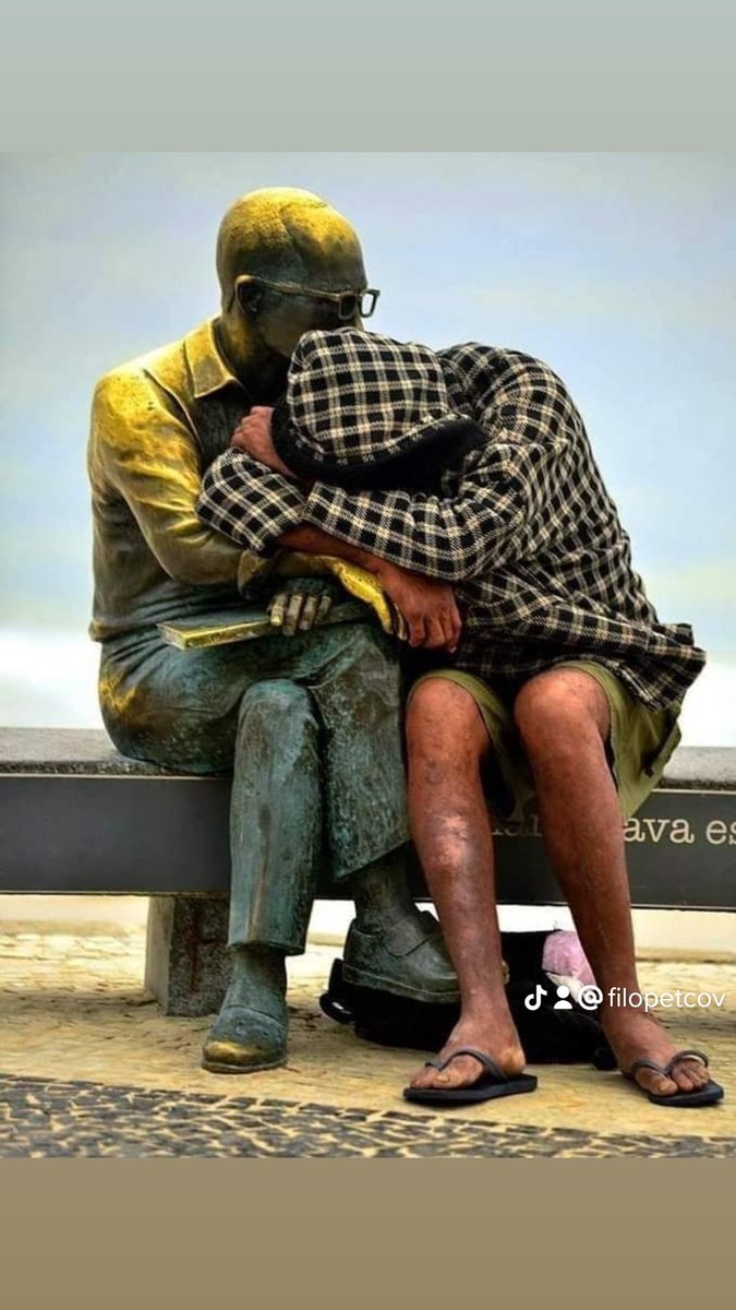 PetcovFilomena's tweet image. O projeto de lei que prevê multa de R$ 17 mil a quem descumprir requisitos sobre doação de alimentos a pessoas em situação de rua na cidade de São Paulo foi aprovado pela Câmara Municipal em um pacotão com outros 71 projetos de vereadores.

#fome #moradoresemsituacaoderua