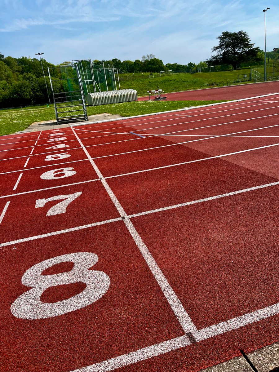 StAnnesUK's tweet photo. Congratulations to our incredible team for winning the overall girls category at City Athletics. They should be incredibly proud of their hard work, dedication and unstoppable spirit . This victory is a testament to their perseverance and teamwork. #StAnnesLife #Proud #PE https://t.co/FqXBdQAXis