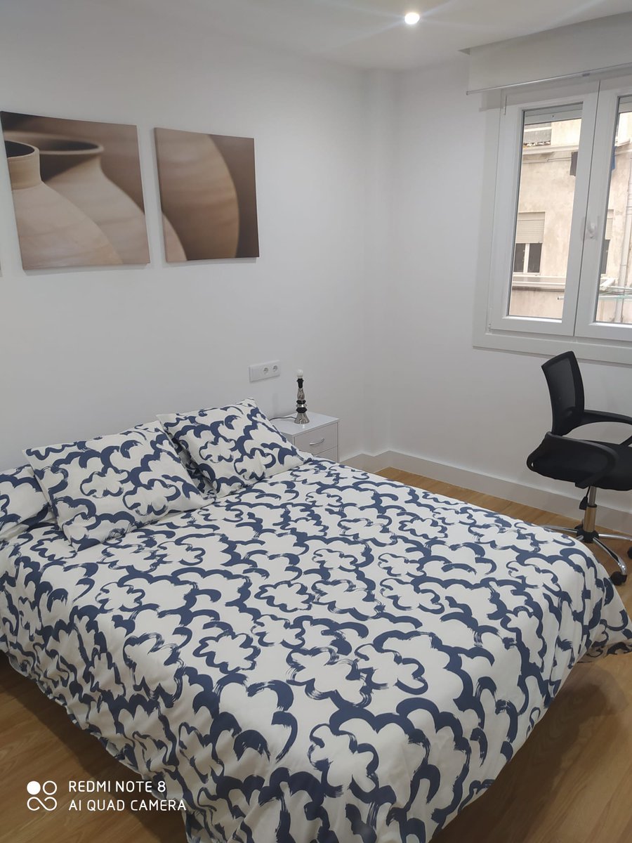 opolegend's tweet image. Busco compi de piso en Coruña para Julio y Agosto (con posibilidad de alargar estancia)

📍Os Mallos
🏷️ 350€/mes + gastos
🏳️‍🌈 LGTBI friendly