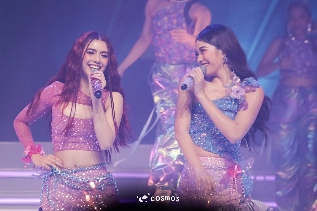 cosmos_mediaph's tweet photo. 240630 BINI MIKHA and AIAH
BINIVERSE CONCERT DAY 3

mekayaaaa!
@bini_mikha @bini_aiah
#BINI_MIKHA #BINI_AIAH

#BINIverse1stSoloConD3
#BINIVerse_TheFirstSoloConcert
#BINI @BINI_ph https://t.co/ORETqSwrRX