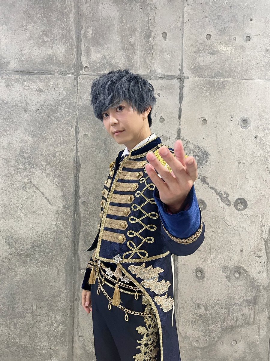 masami820703's tweet photo. 今日から7月ですが
もう夏が終わったような感じです
このメンバーで舞台に立てて、本当に幸せでした⚔️👑⚔️
ありがとKnights

#スタフォニ https://t.co/NNd5mgGTKt