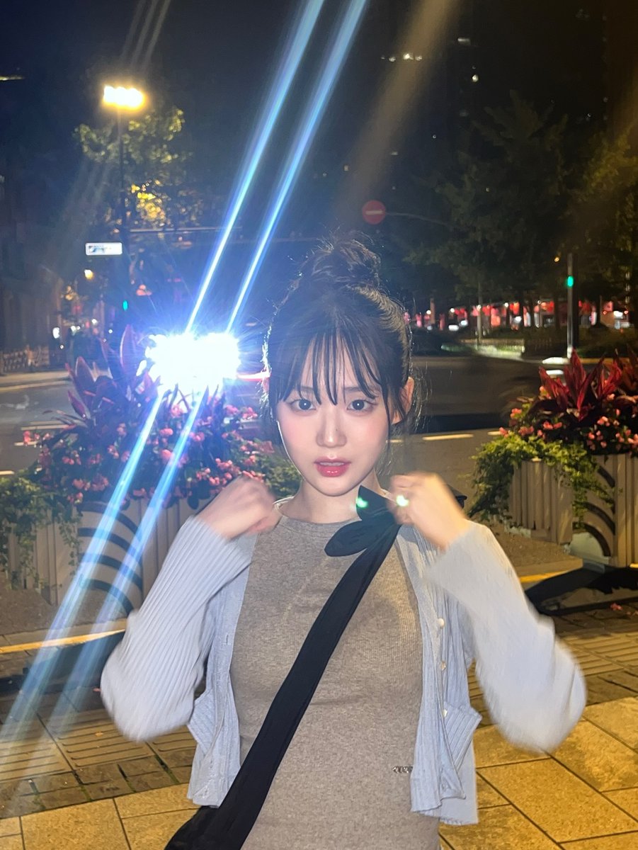 여기 봐봐

#tripleS #트리플에스
#SeoYeon #서연