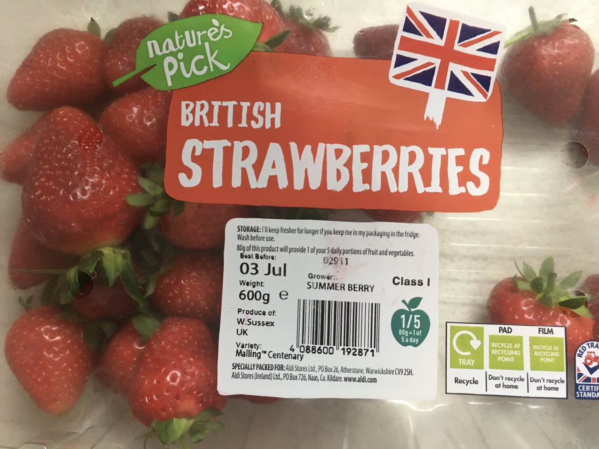 rredfern21's tweet image. #Strawberries in everything that taste. #Malling #Centenary. A #sad totally #tasteless #strawberry variety to avoid. These ones from Aldi. #disappointed