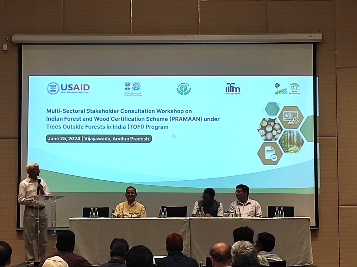 plus_forest's tweet photo. @plus_forest joined a consultation on Indian Forest &amp; Wood Certification Scheme (PRAMAAN) organized by Center for International Forestry Research &amp; World Agroforestry @CIFOR_ICRAF &amp; @IIfmBhopal under USAID's Trees Outside #Forests in India program in Vijayawada, Andhra Pradesh. https://t.co/PmSSSSEz4N