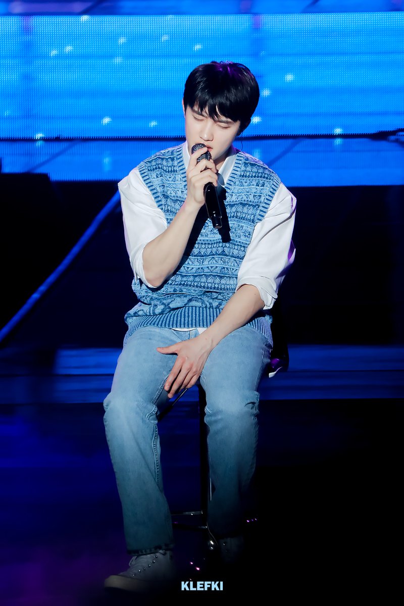 KLEFK112's tweet photo. 240608 도경수 팬콘서트 1회차

노래 부르는 모습이 너무 예뻐서 평생 노래해줬으면 

#엑소 #디오 #도경수 #EXO #DO (D.O.) #DOHKYUNGSOO #都暻秀 #ド・ギョンス https://t.co/t1i19s1R80