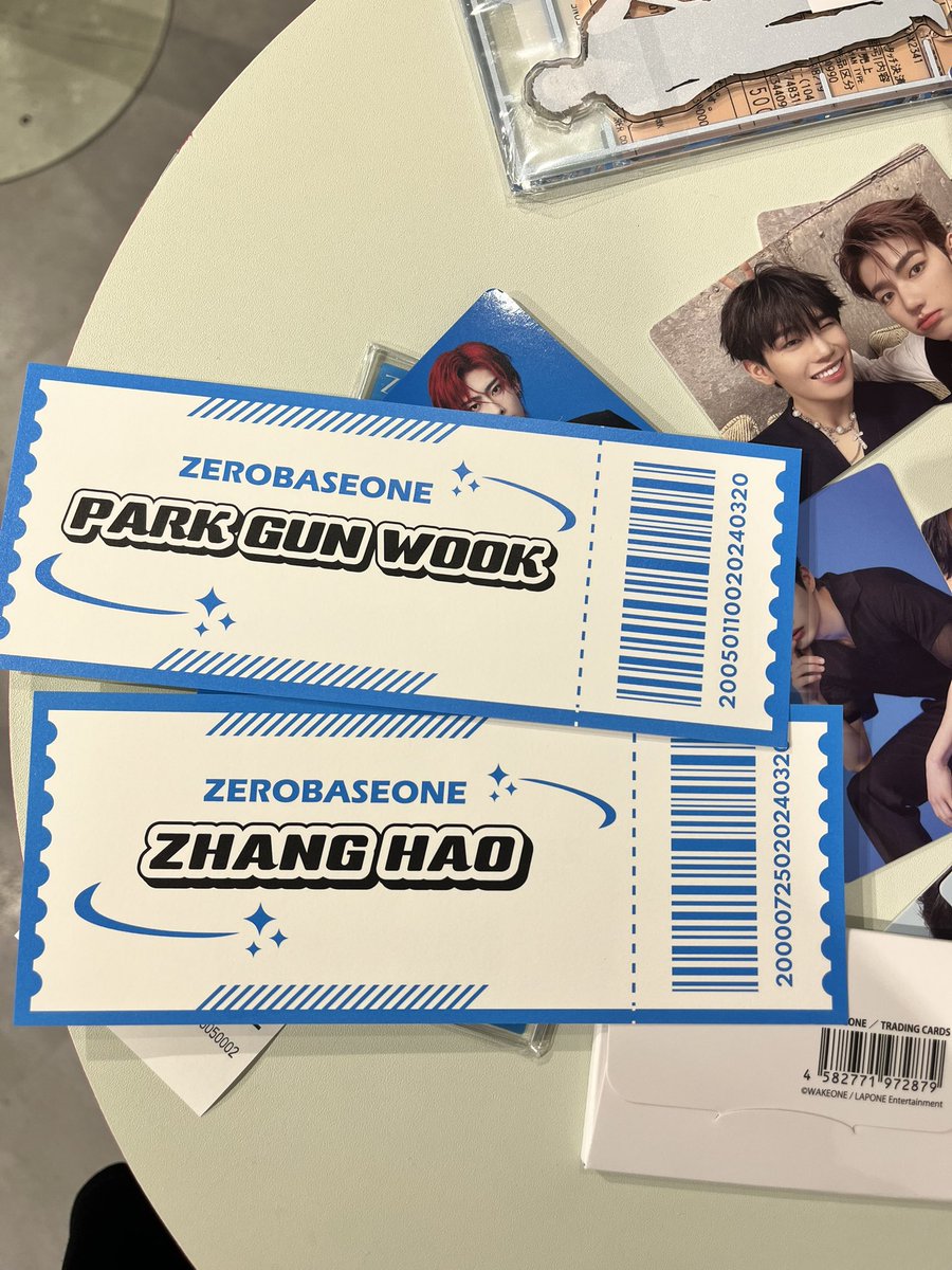 jam_torihiki5's tweet photo. 譲︰パクゴヌク ジャンハオ
求︰キムギュビン
渋谷109にいます

ZB1 交換 POPUP 入場特典 https://t.co/9JKrU7CIZ5
