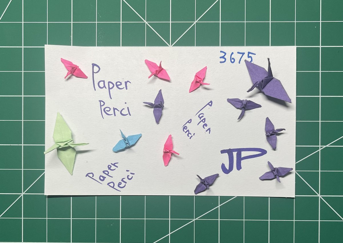 PaperPerci's tweet image. I don’t know why I only count these in 5. Maybe it’s because the goal is at least 5 a day. Leads me to not counting extras I accidentally make.