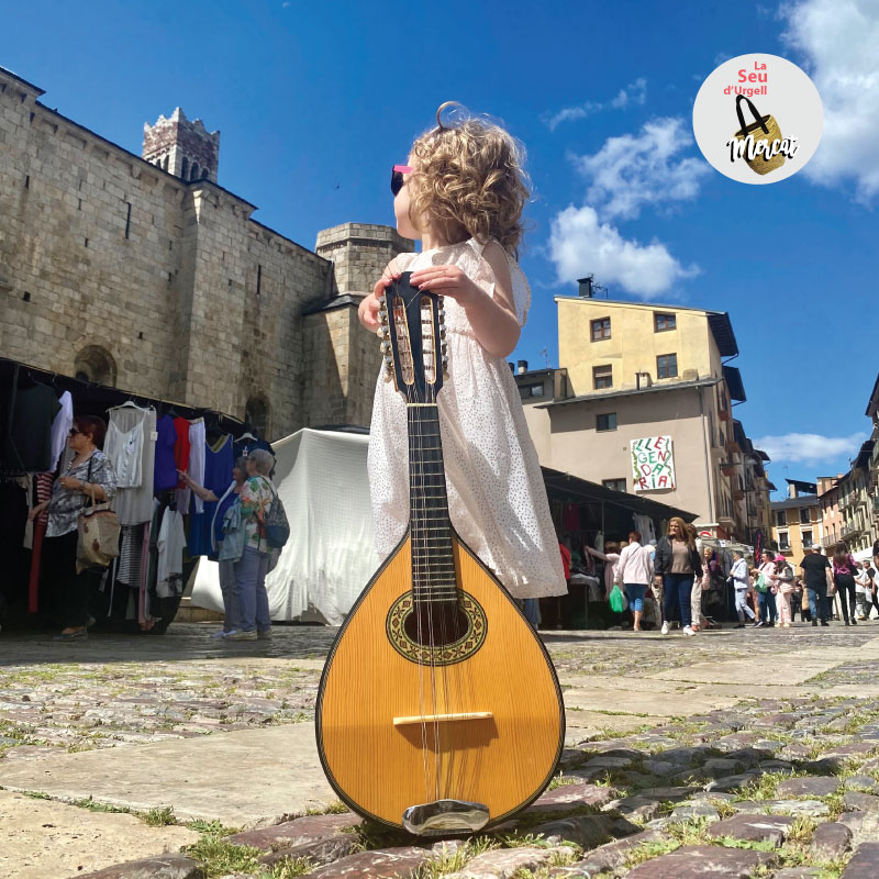 🎼 A partir del 5 de juliol, als carrers de la Seu sona la música antiga, amb el <a href="/Festival_FeMAP/">FeMAP</a> 
Aprofita i vine a gaudir dels primers concerts!, i no t'oblidis de visitar i fer unes compres al nostre mercat setmanal 🍒