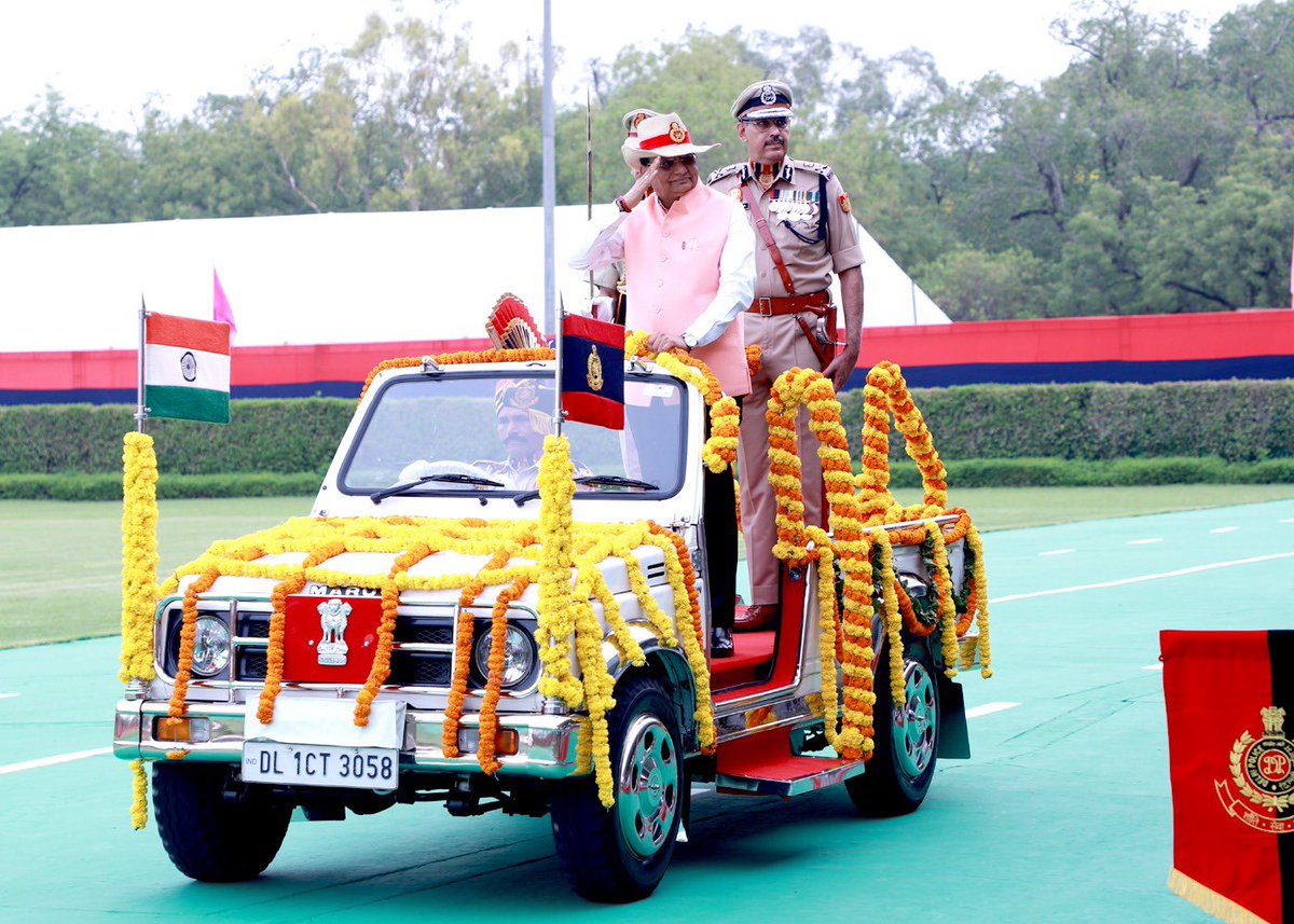 LG Delhi tweet media