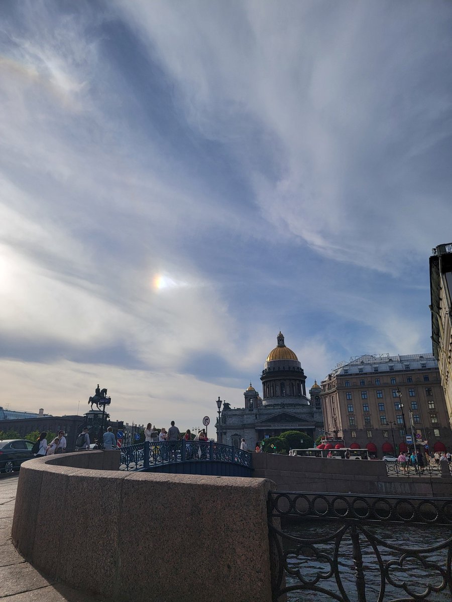 evalafleur's tweet image. Прекрасный солнечный луч #sunbow #saintpetersburg