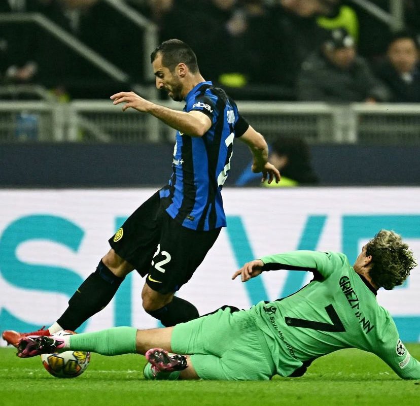 world Griezmann tweet media