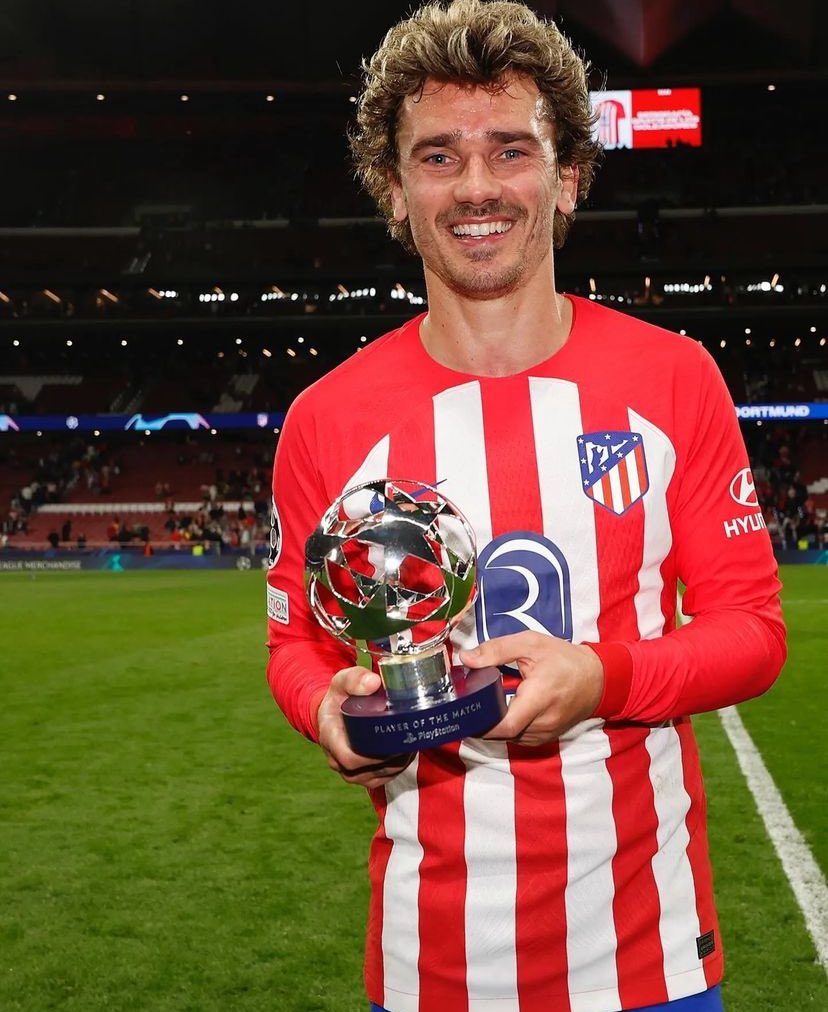 world Griezmann tweet media