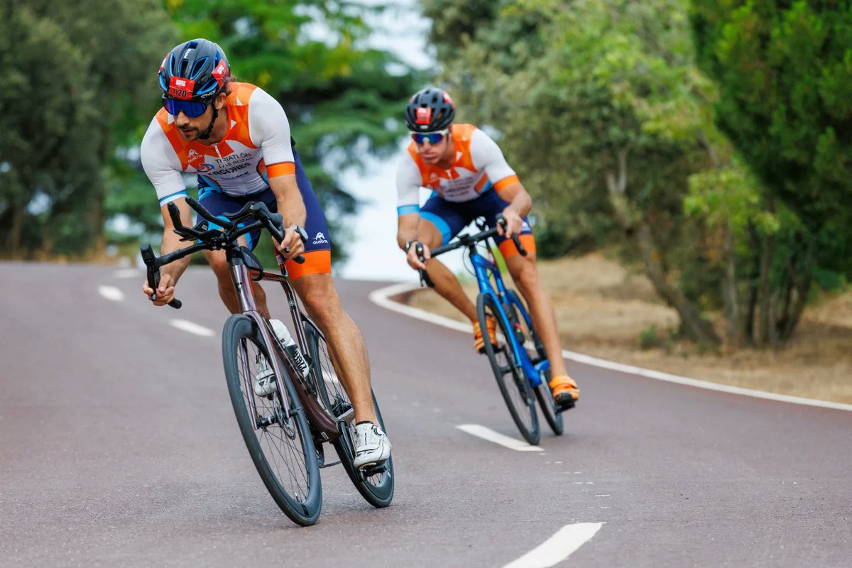 frutocfotos's tweet photo. TRIATLÓN TRES CANTOS 2023
📸 🏊🚴🏃‍♂️

Todas tus fotos:
@barrel.cloud

#frutocfotos #triathlon #yourbarrel #barrel #3cantos #triatlonmadrid #fotosdeportivas #photosport #ciclismo #madrid #frutoctwitter #triatlon #triatlonsprint #federacionmadrileñatriatlon #fmt #federacio https://t.co/JAMVcD0Z9G