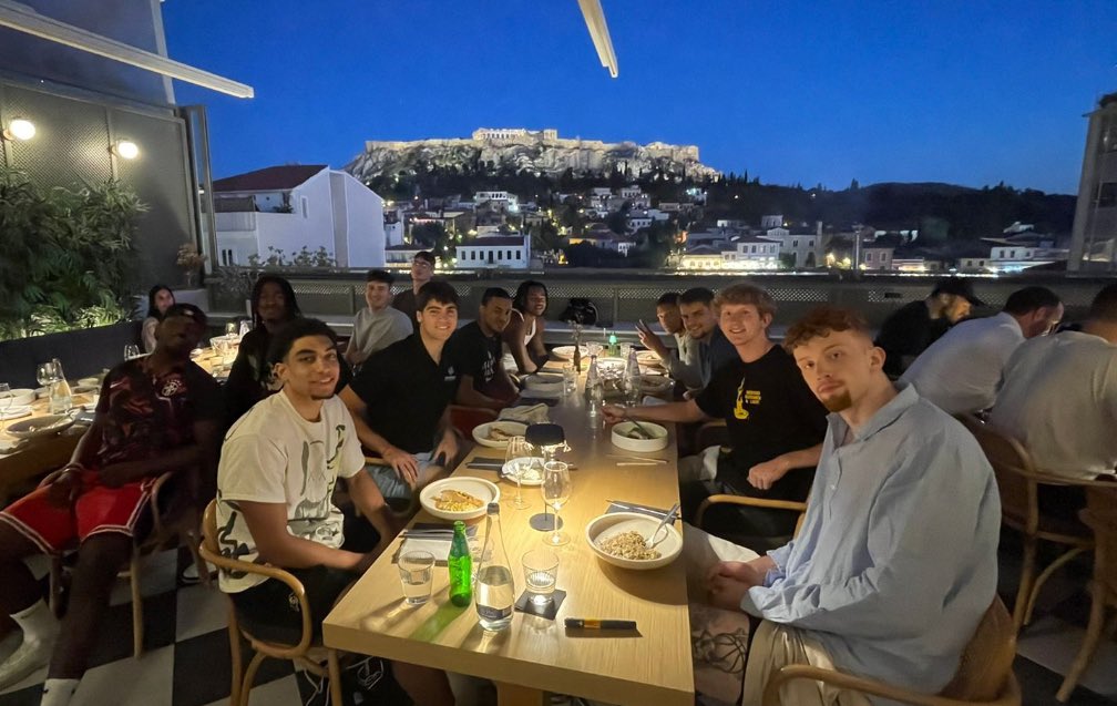 USA will play a friendly afternoon match today with tip-off set for 4:30 Athens time (9:30am EST). Pic is from the team’s rooftop dinner last night.