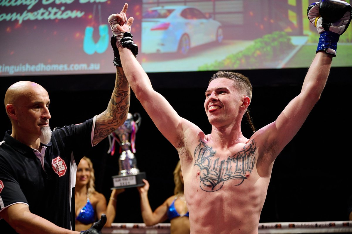 Beau_Denison's tweet photo. The Boxing Truth®️: ‘The ‘I’m Going To Rip Your Head Off’ Attitude Kind Of Describes Me A lot’ Meet Josh Byrne, Perth’s 18-year-old Boxing Talent
https://t.co/8XEaQcqYAd
#JoshByrne #DragonFireBoxing #PR #AussieBoxing #TheBoxingTruth #Boxing #BoxingNews https://t.co/Hqowf8OoRP