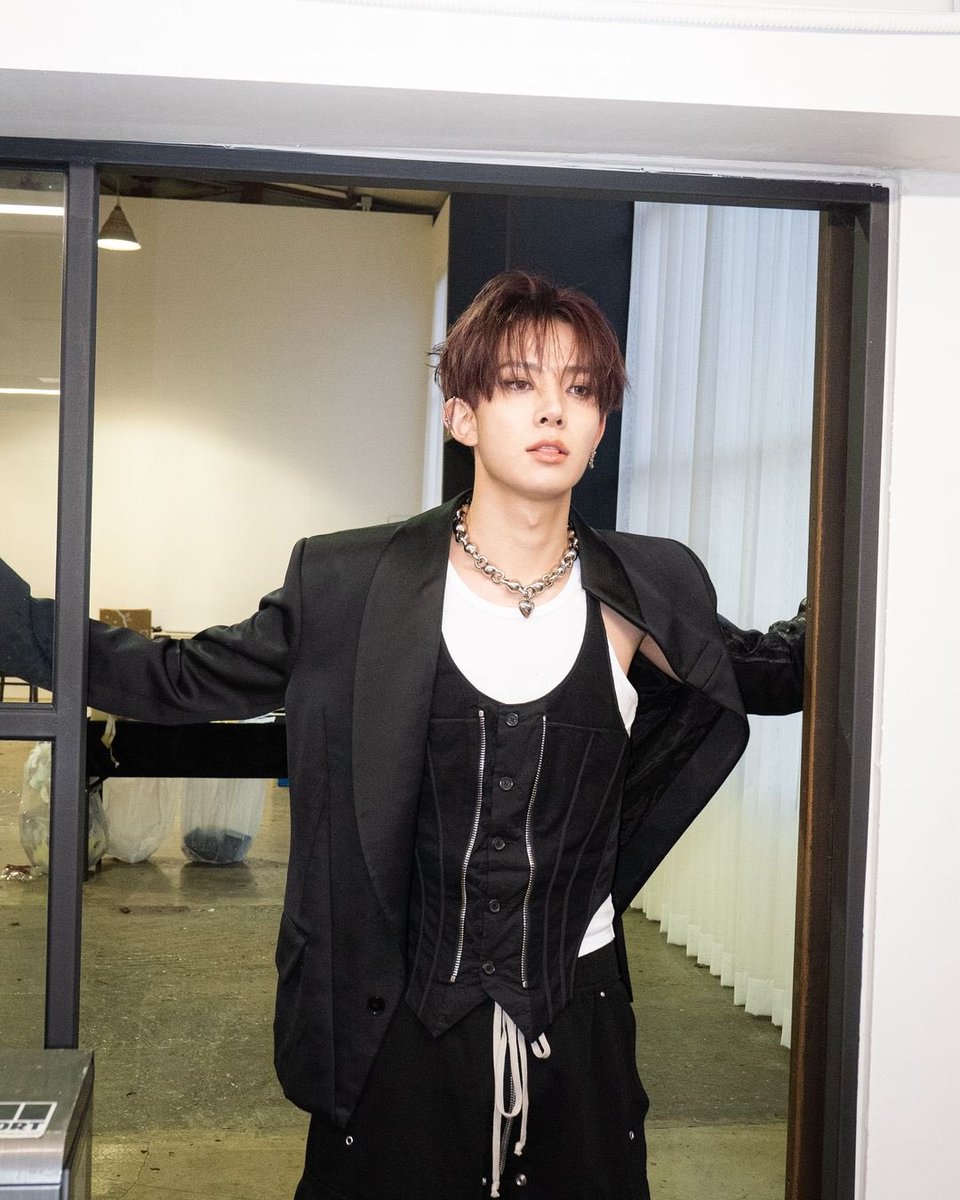 enhypenupdates's tweet photo. (2/2)

@ENHYPEN_members @ENHYPEN #ENHYPEN #엔하이픈 https://t.co/4qjUYhBSy6