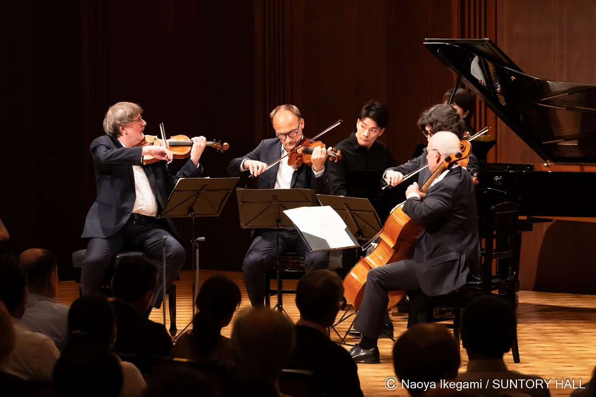 SuntoryHallE's tweet photo. Quatuor Danel's concert at Suntory Hall Chamber Music Garden (June 10, Blue Rose) featured string quartets by Prokofiev and Weinberg. and Shostakovich's piano quintet with pianist @keisuketoyama. 
https://t.co/e6aaydBJJC https://t.co/X0CA8XJqkt