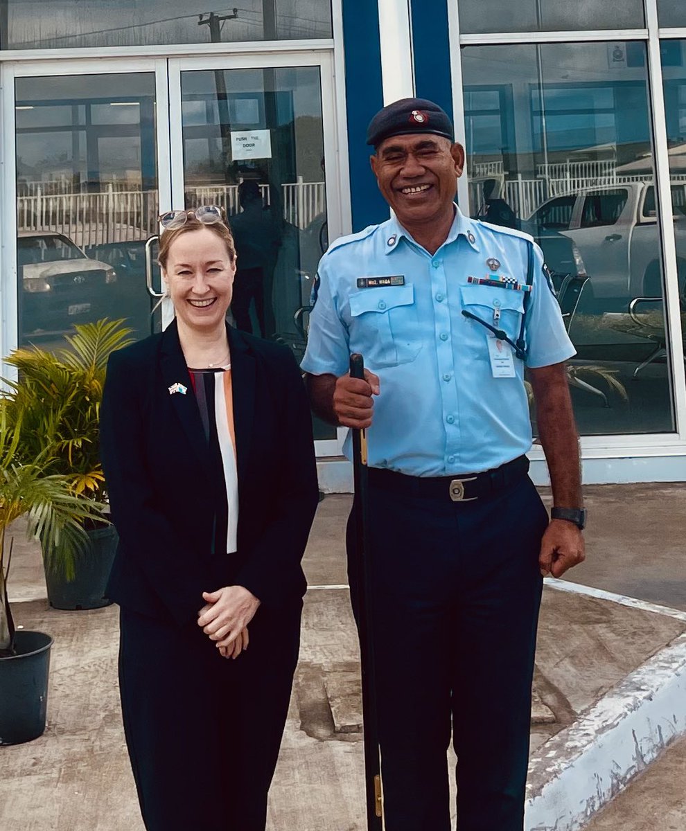 NicolaNoble25's tweet photo. Great start to the week opening the @CollegeofPolice Emerging Leaders Training at Nakasi Police Station. Fantastic to meet all the participants and special thanks to @fiji_force for their warm welcome, collaboration and partnership. 🇬🇧🇫🇯 

#UKPacificPartnerships @ukinfiji https://t.co/OQKhYYWCxI