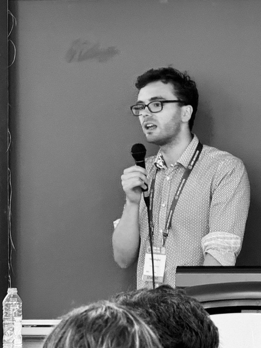 ara_anderson's tweet image. First presentation from #AndersonLab @PhilipMaini  student at #SMB2024 by @SciKit_G presenting new work on, Personalizing cancer treatment schedules by integrating mathematical modeling with patient data #KSMB @mathonco