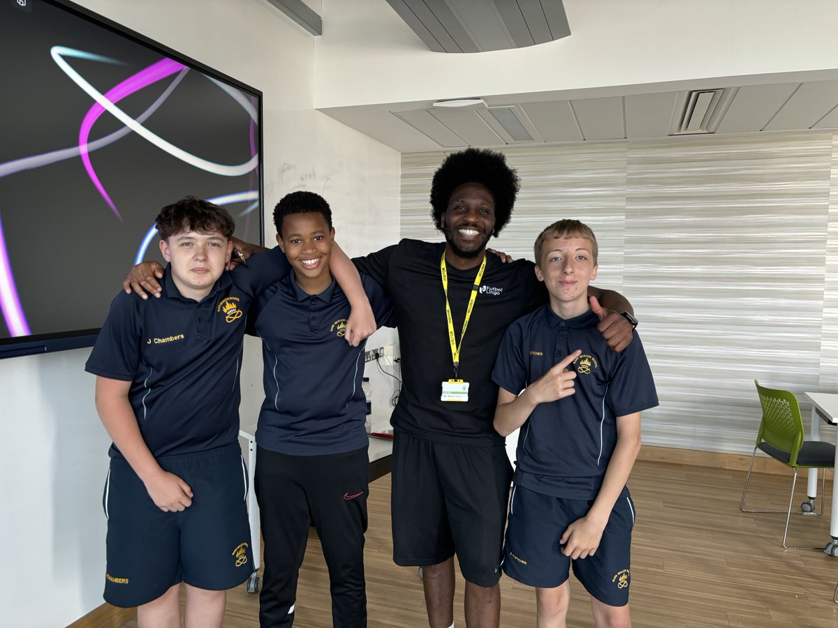 A fantastic day on Thursday combining French and football for pupils across our schools with <a href="/FutbolLingoApp/">FUTBOL LINGO 🏴󠁧󠁢󠁥󠁮󠁧󠁿🇪🇸🇫🇷🇩🇪🇮🇹🇵🇹</a> - congratulations to our winners <a href="/EtoneCollege/">Etone College</a>!