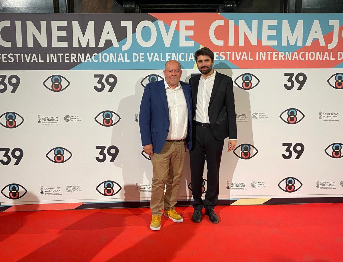 🎥El pasado sábado, nuestro DG <a href="/FerminCrespo/">Fermin Crespo</a> asistió a la gala de clausura del 39 Festival Internacional de Cine de València <a href="/cinemajove/">Cinema Jove</a>, en el Teatro Principal de Valencia.
Felicidades a su director, Carlos Madrid Castillo, y a todo su equipo por una edición tan fantástica