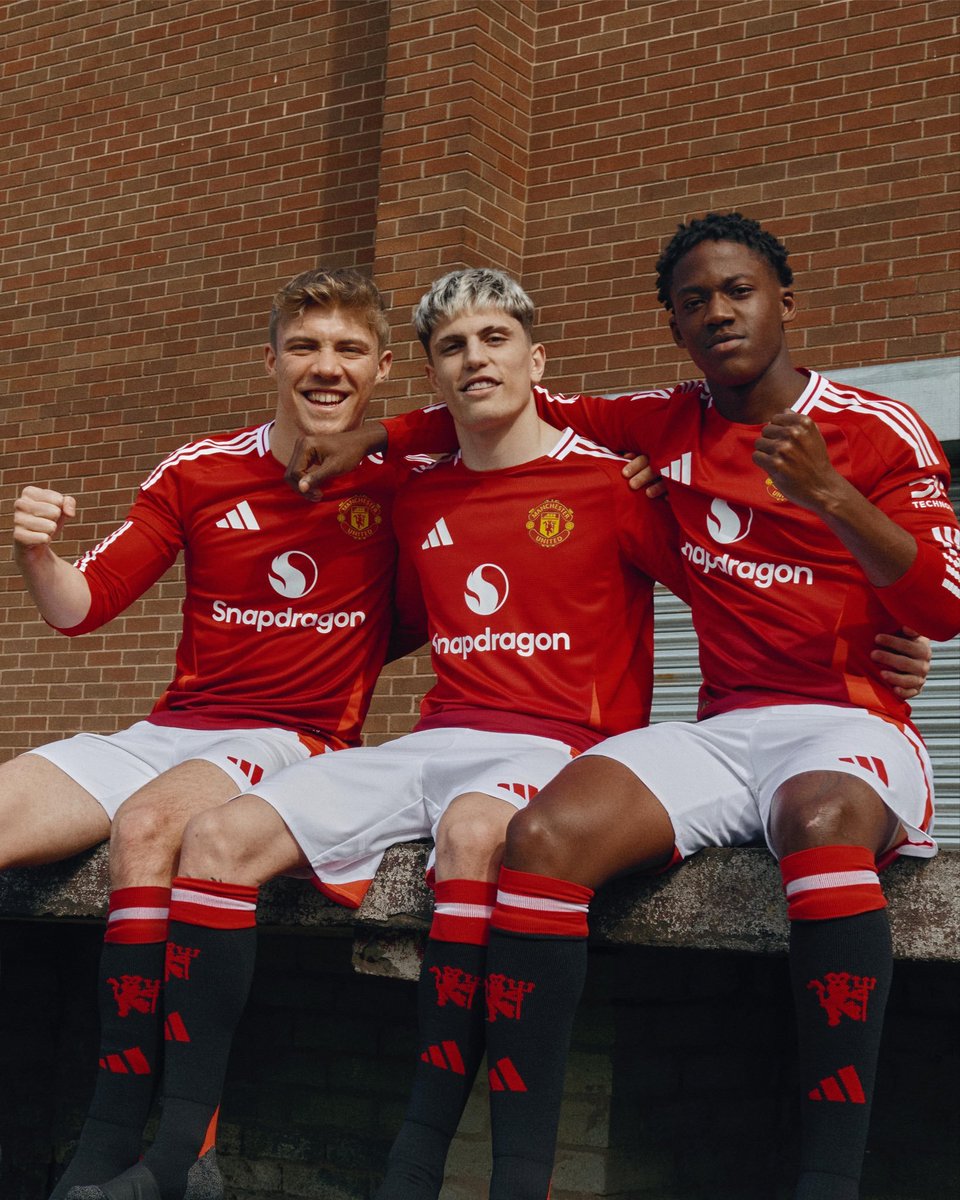 NEW KIT! 🔥