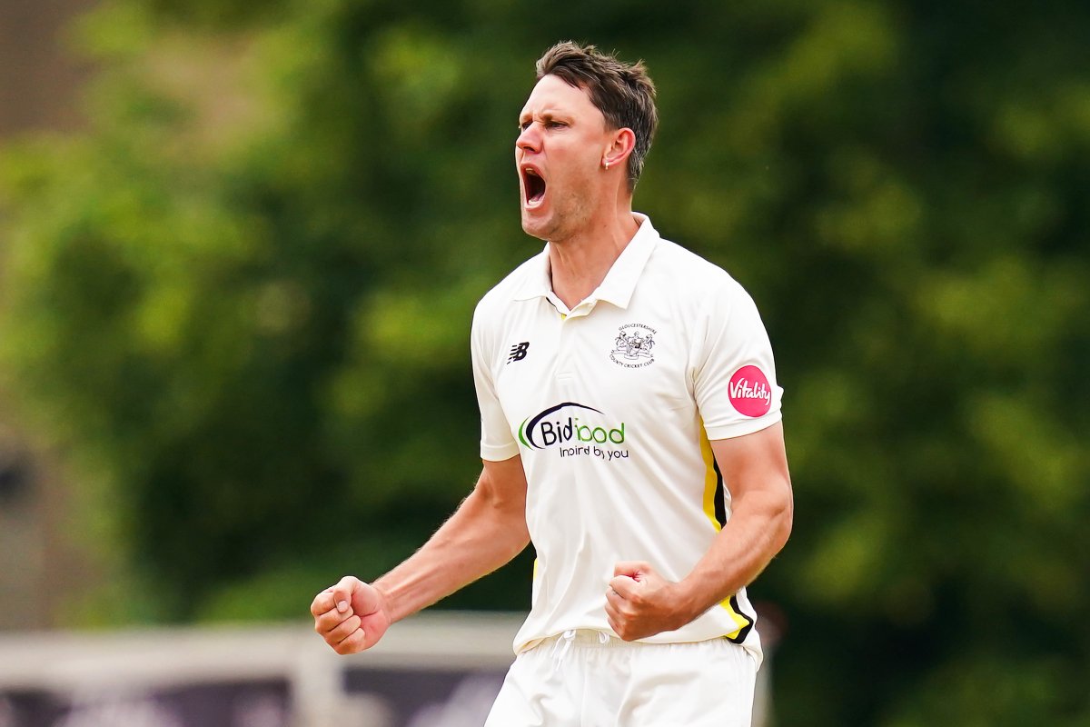 Beau Webster was on the 💰 last night!

8️⃣ overs
3️⃣ maidens
1️⃣6️⃣ runs
3️⃣ wickets

#BecomeGlorious