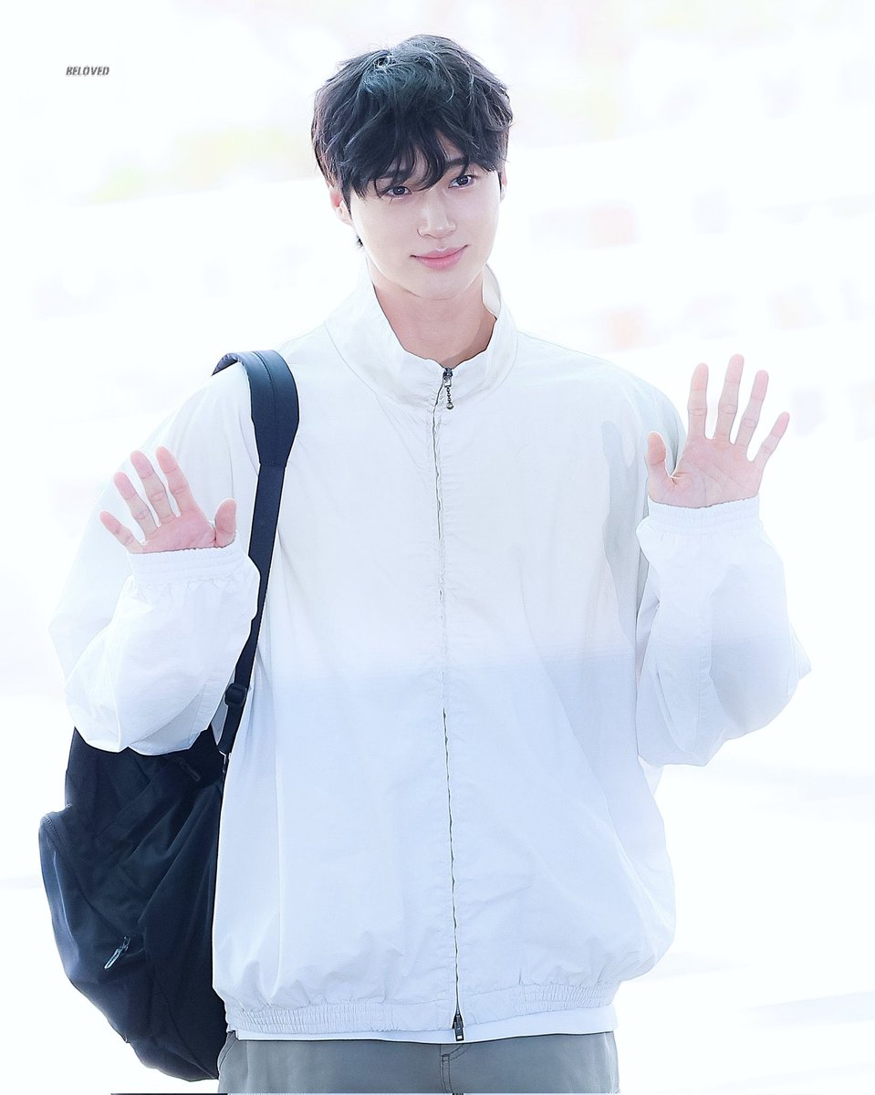 sneezing_b's tweet photo. 또 해줘 https://t.co/Pdu7MMGfMT