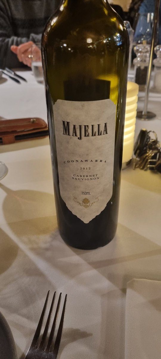 TsarHagrid's tweet image. Majella #Coonawarra Cabernet Sauvignon 2012,
Nose of dark jammy fruit, leafy, liquorice.
Tastes of a nicely tart plum. Pleasant earthy aftertaste with strong flavours of plum skin.
A very skillful wine that does something concise, but really well.
#HagridDrinks
