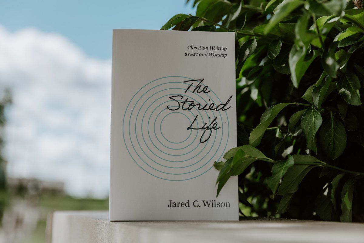 📚GIVEAWAY📚 
 
It's Day 1 of #MBTSBooks! Today we are giving away The Storied Life by <a href="/jaredcwilson/">Jared C. Wilson</a>, published by <a href="/ZReflective/">Zondervan Reflective</a>. 

FOLLOW + LIKE + RT to enter. | Visit mbts.edu/mbtsbooks for a chance to win the entire Puritan Paperbacks series!