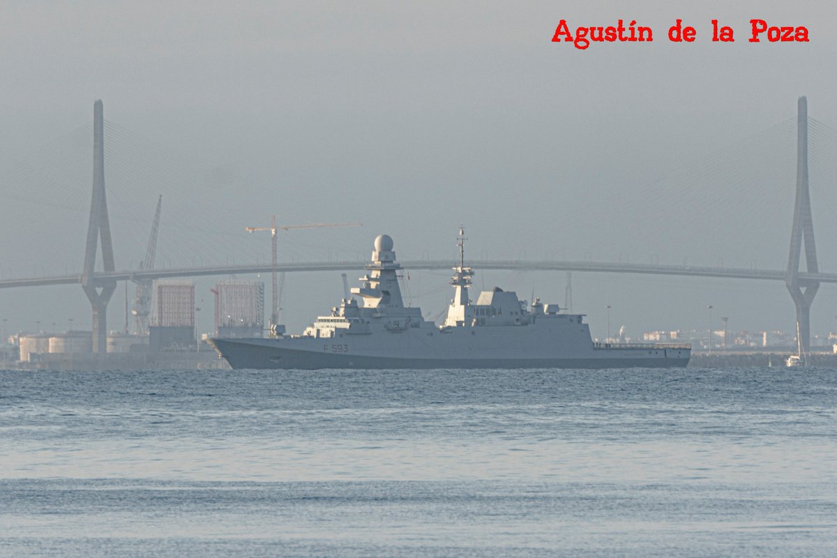 WarshipCam's tweet photo. Italian Navy Bergamini-class (FREMM) anti-submarine frigate ITS Carabiniere (F 593) coming into Rota, Spain - July 1,  2024 #itscarabiniere #f593

SRC: TW-@AgustinLowpozi https://t.co/IuvVpDTt3H