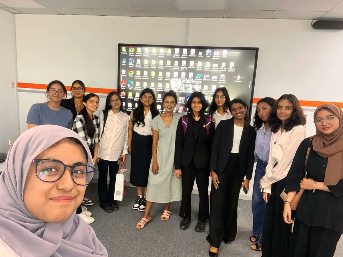 NMS Career Guidance tweet media