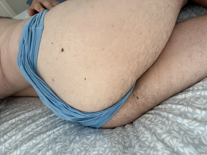 In bed thinking about anal. What&rsquo;s new lol https://t.co/3t1V3FCaIZ