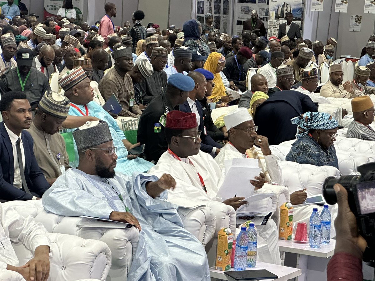 MhudKd's tweet photo. The Honourable Commissioner of the Kaduna State Ministry of Housing and Urban Development, Rt. Hon Aminu Abdullahi Shagali, PhD, attended the Kaduna International Housing Exhibition themed "Kaduna Sustainable Housing Development: A Model for Northern Housing Reforms." https://t.co/zc8pJxaidq