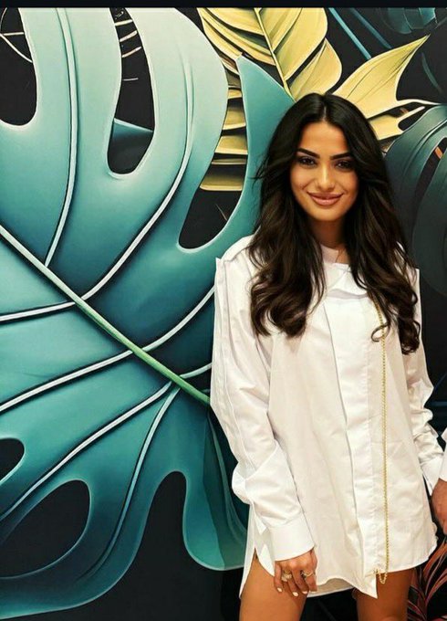 Her sensuality is so powerful it gives me shivers down to my core. Her passion is contagious💋 https://t<a href="/tag/flirt4free"class="tags"><span>#flirt4free</span></a><a href="/tag/adultingshowmax"class="tags"><span>#adultingshowmax</span></a>