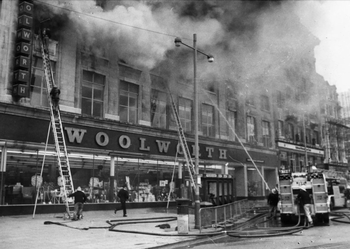 In this episode, I ask which planet in our solar system had better, more breathable air than was available during the Manchester Woolworths Inferno of 1979.

Answer: Jupiter.  

Spotify: tinyurl.com/59k937aa
Apple: bit.ly/3AFqQFt

#disaster #history #comedy #safety