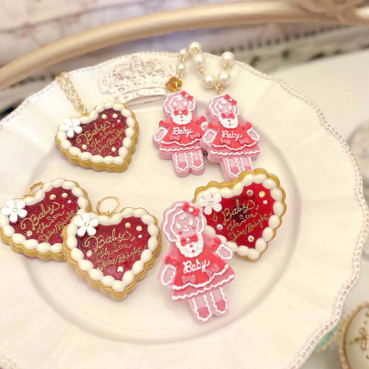 スローモーションブーケ🩷🩵🤍🖤💐